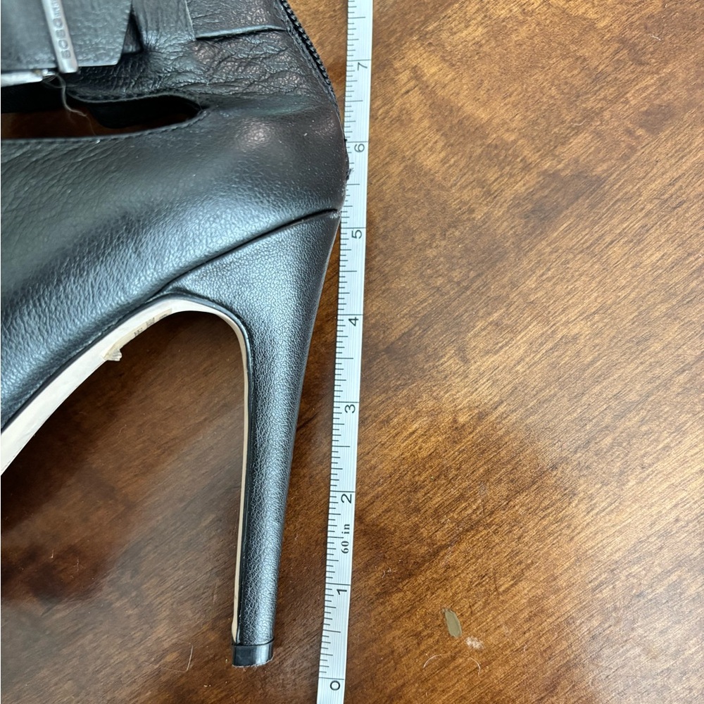 BCBGeneration Leather Heels - Picture 8 of 8